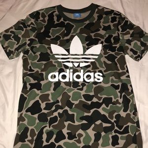 Adidas camo t-shirt